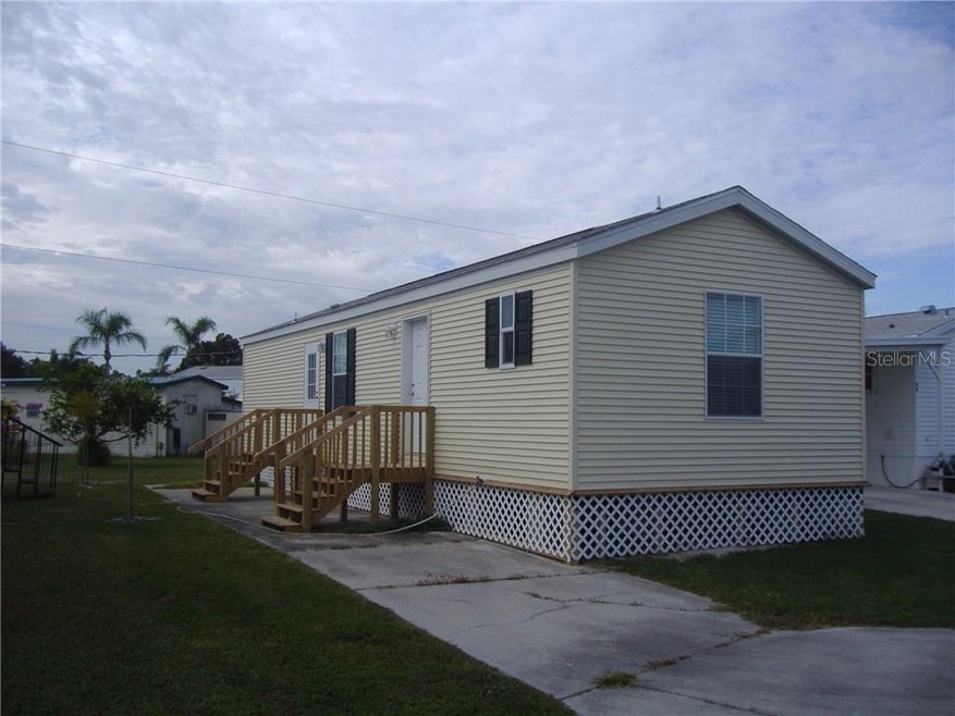 Brand Spanking New Mobile Home in a Great M/H Park