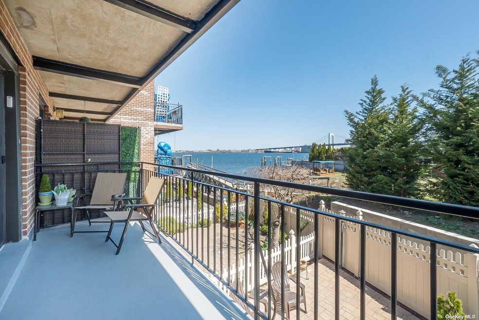 154-27A Riverside Dr unit 5A, Whitestone, NY 11357 - photo 1