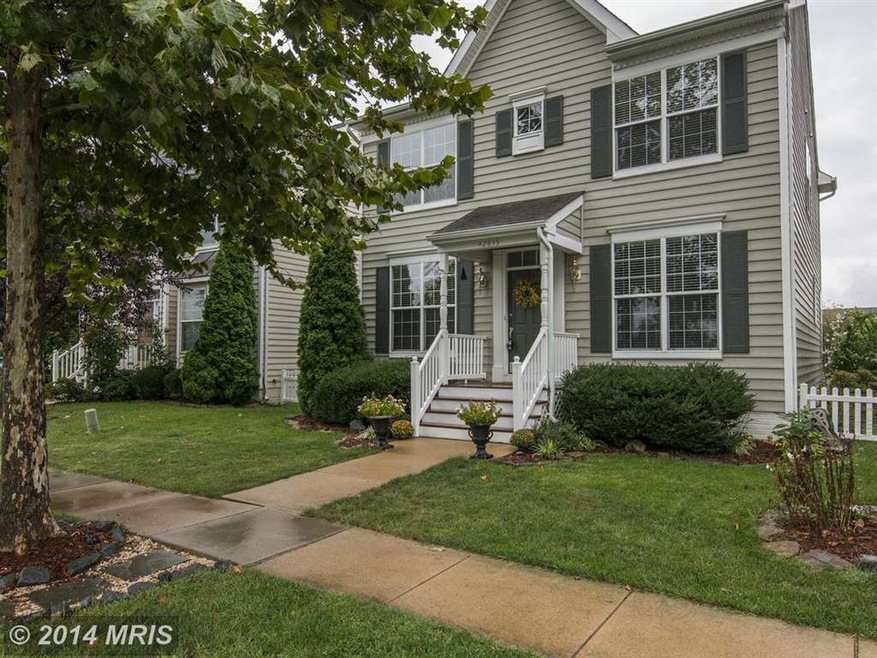 42835 Freedom St, Chantilly, VA 20152 - photo 1