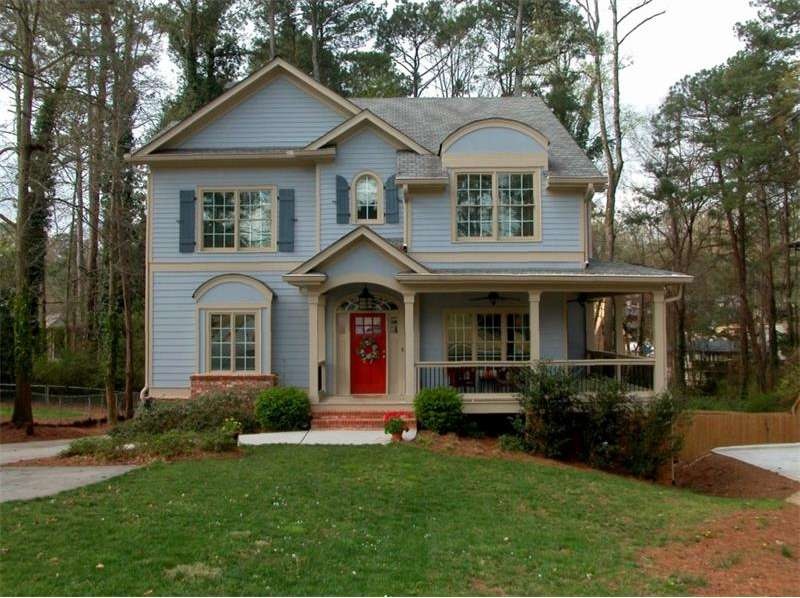 Custom built home in 2008 with wrap around porch