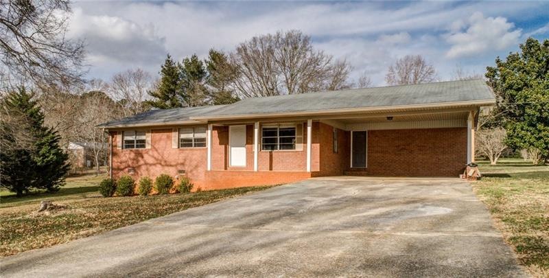 5060 Strickland Rd, Gainesville, GA 30507 - photo 1