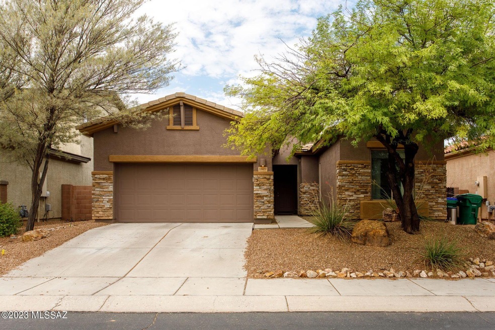 44-web-or-mls-8609 N SHadow Wash Way-44