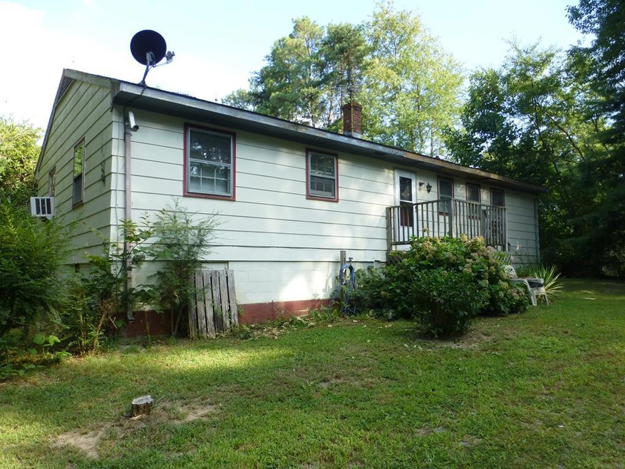 4786 Richmond Hwy, Tappahannock, VA 22560 - photo 1