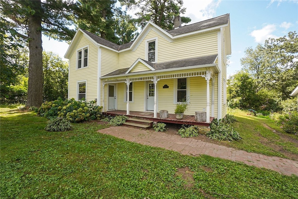 9290 Us Highway 53, Fall Creek, WI 54742 - photo 1