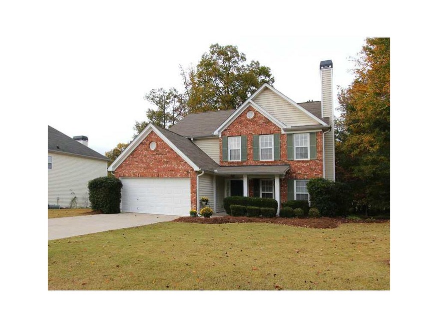 Exterior Front. Well maintained community.