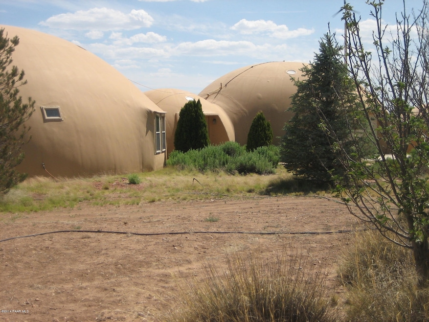 5351 A W Duane, Paulden, AZ 86334 - photo 1