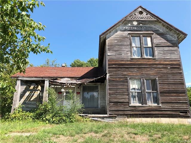 475 Goodrich Front.jpg