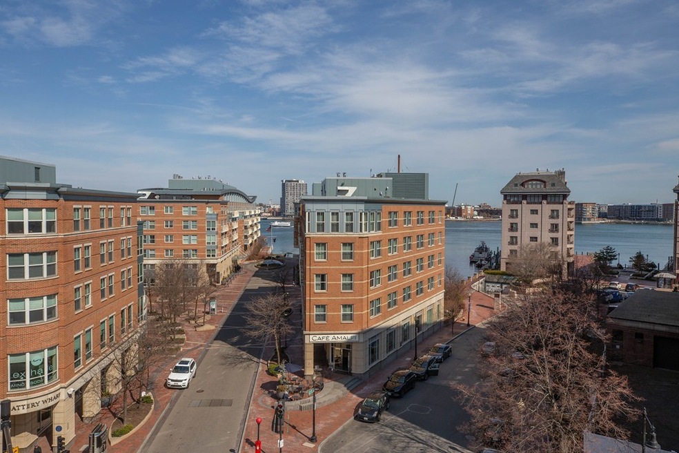 376 Commercial St unit 4F, Boston, MA 02109 - photo 1