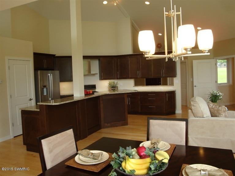 2512 W Sneed Ave, La Porte, IN 46350 - photo 1