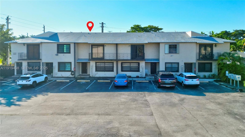 710 SW 114th Ave unit C3, Miami, FL 33174 - photo 1