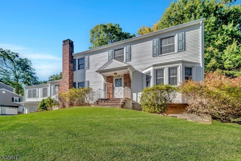 13 Remrose Ledge, Green Brook, NJ 08812 - photo 1