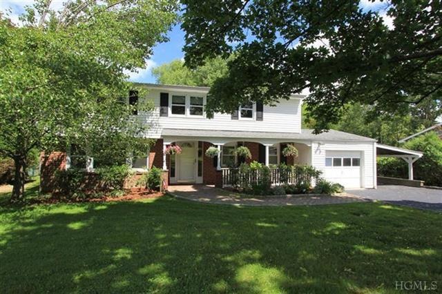 2828 Larkspur St, Yorktown Heights, NY 10598 - photo 1