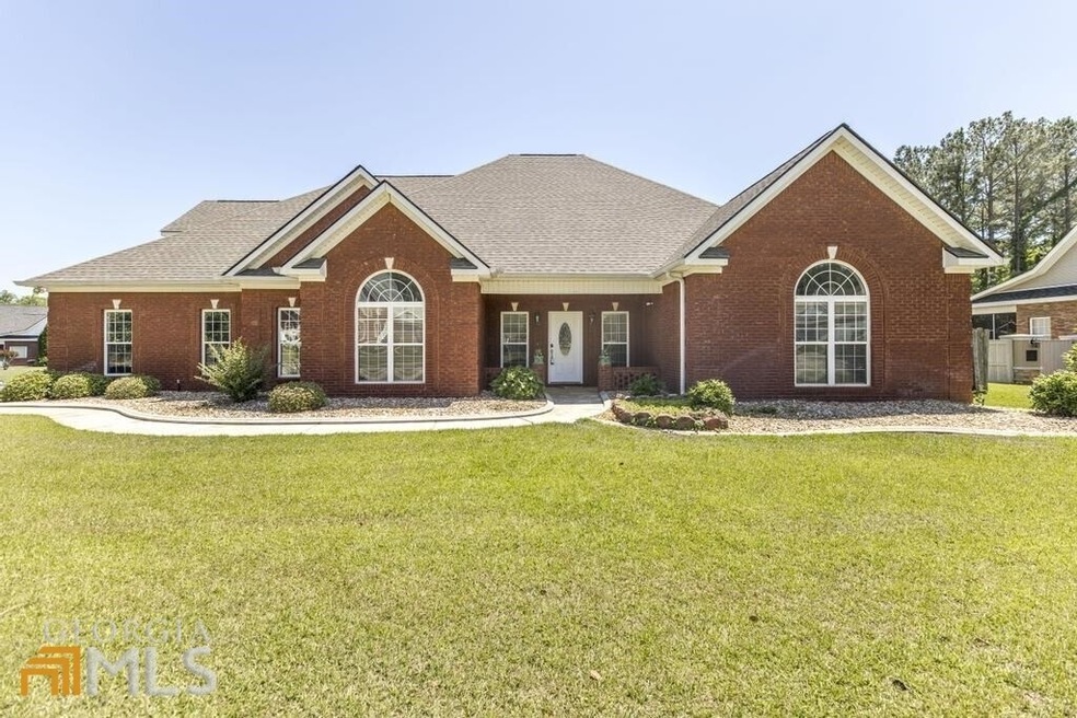 109 Estates Way, Warner Robins, GA 31088 - photo 1