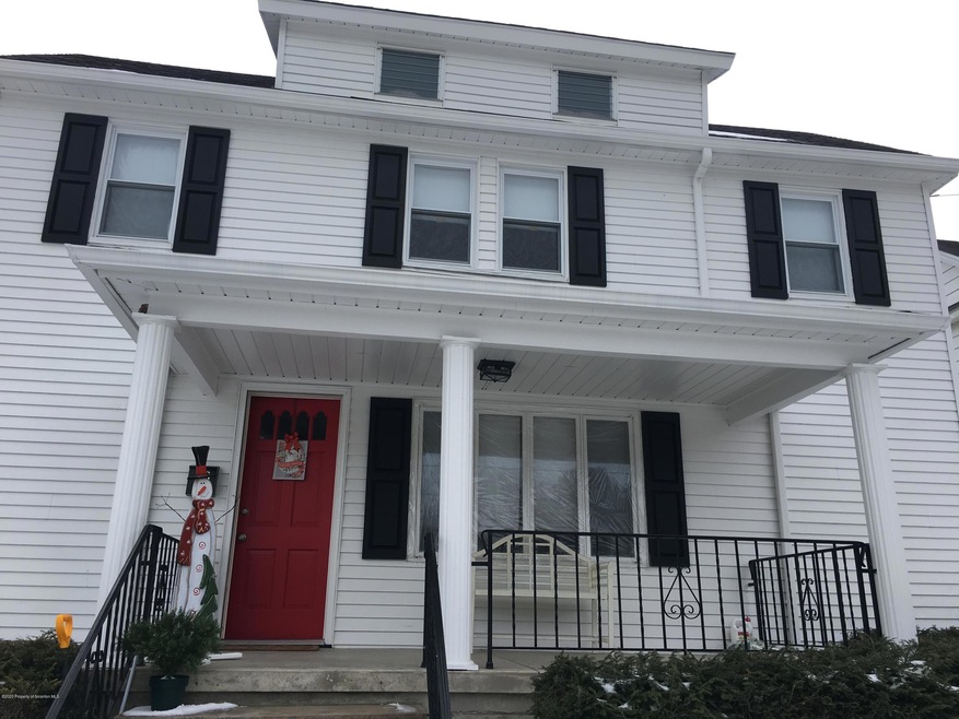 118 Vaughn St, Olyphant, PA 18447 - photo 1