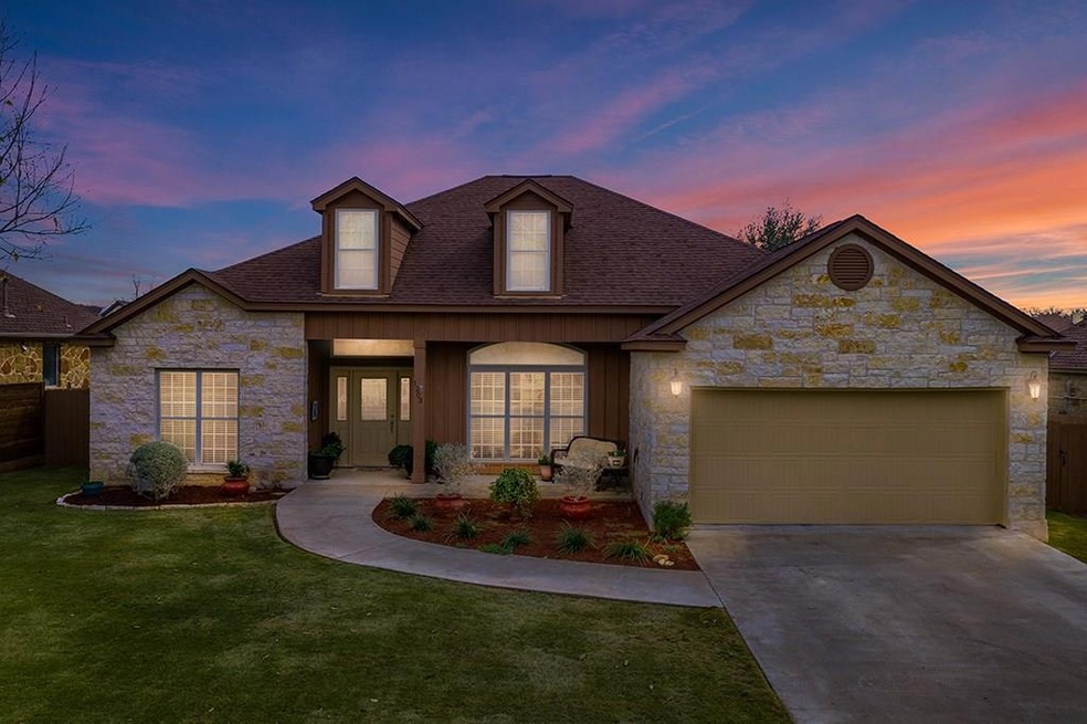 1203 Jennifer Ln, Fredericksburg, TX 78624 - photo 1