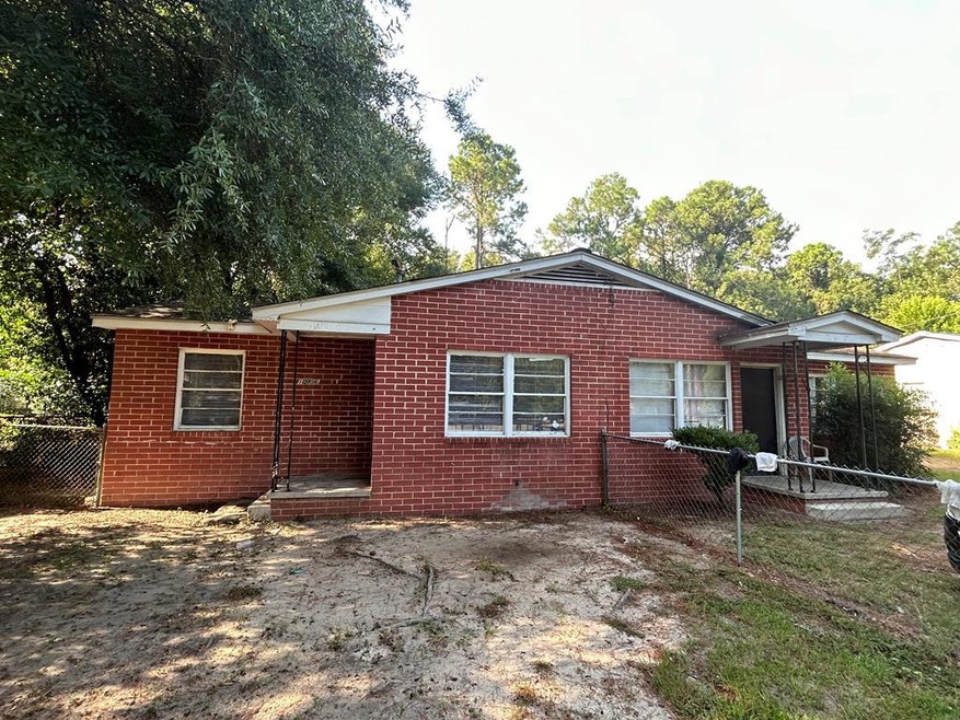 1206 Colquitt Ave, Albany, GA 31707 - photo 1
