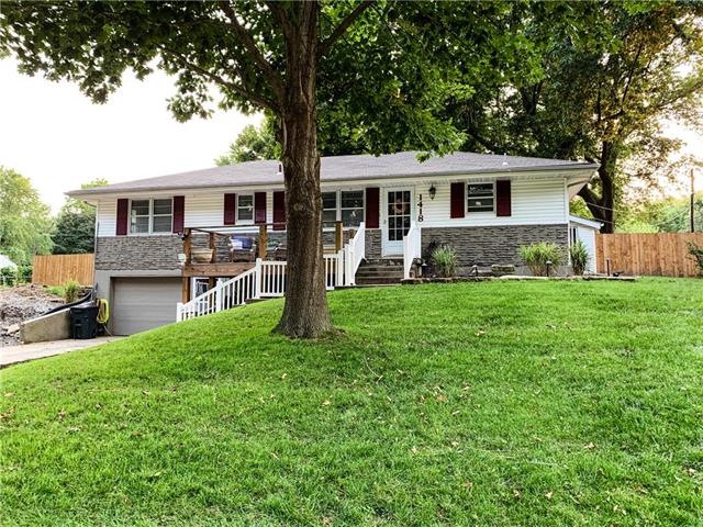 1418 NW A St, Blue Springs, MO 64015 - photo 1