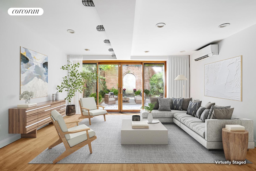 32 W 95th St, New York, NY 10025 - photo 1