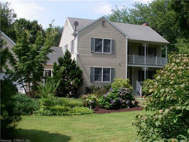 33 Jeremy Hill Rd, Stonington, CT 06378 - photo 1