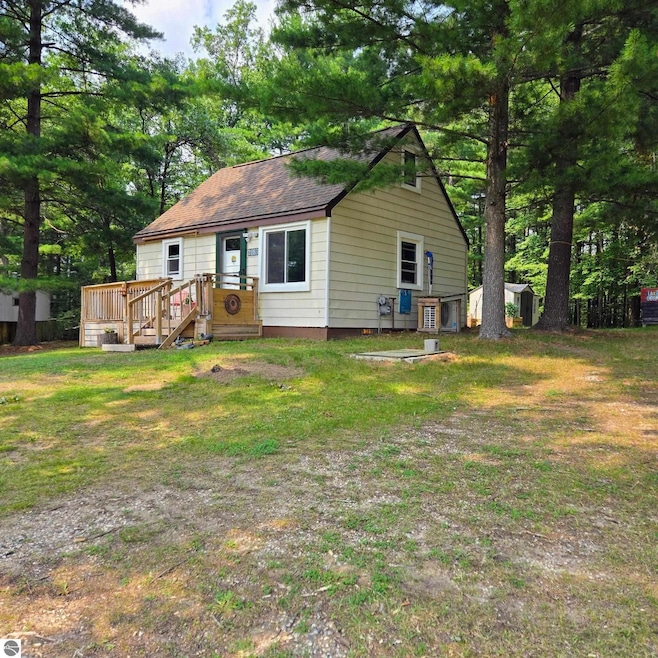 1863 Cuyuga Trail, West Branch, MI 48661 - photo 1