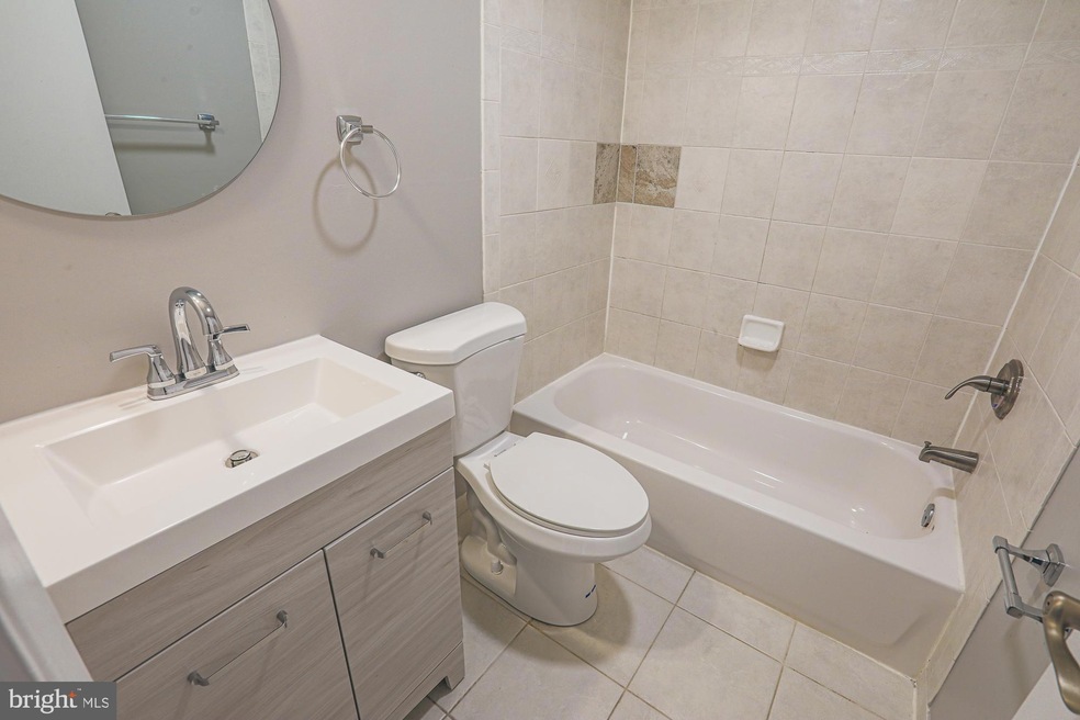 11 Pawleys Ct, Nottingham, MD 21236 - photo 1