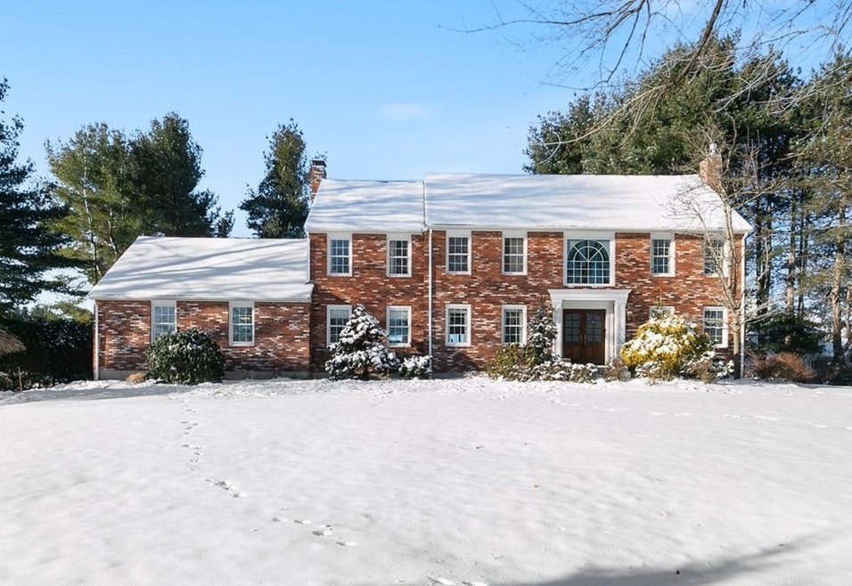 1 Penacook Place, Andover, MA 01810 - photo 1