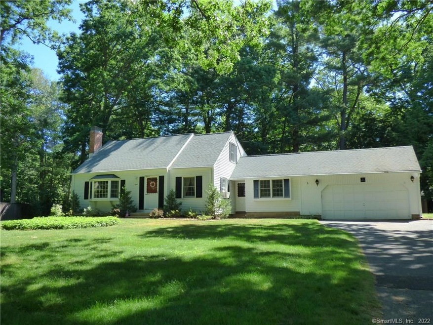 Welcome to 8 Robin Road
