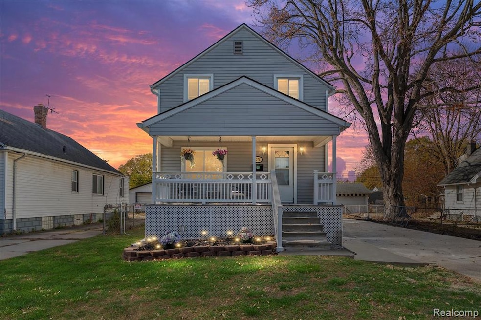 22761 Melrose Ave, Eastpointe, MI 48021 - photo 1