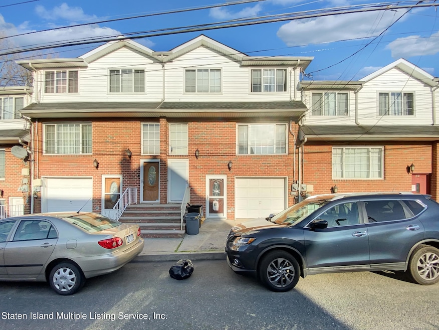 59 Mariners Ln
