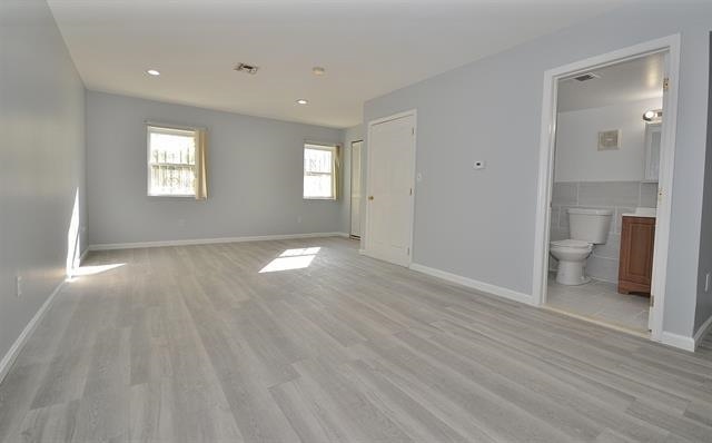 115 Oxford Ave unit G, Jersey City, NJ 07304 - photo 1
