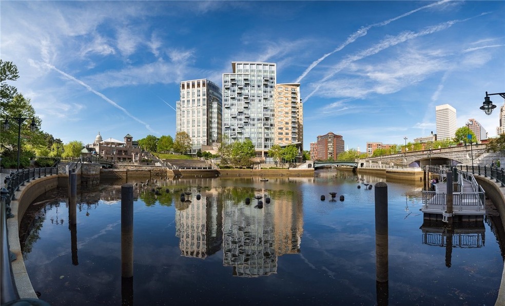 Waterplace unit 1412, Providence, RI 02903 - photo 1