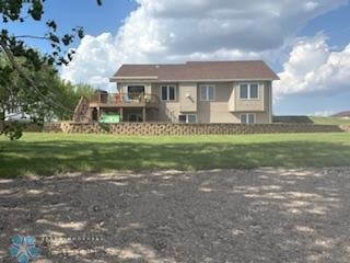 13902 87th St SE, Milnor, ND 58060 - photo 1