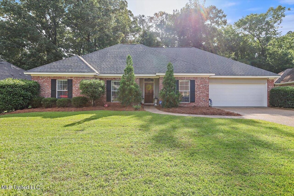 01-614 Cliffview Dr