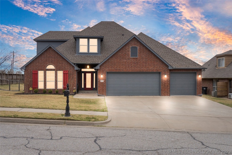 895 W 150th St, Glenpool, OK 74033 - photo 1