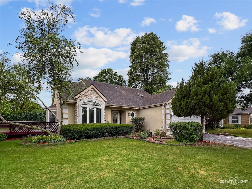 For Sale $419,900 • Co-Listing Agent