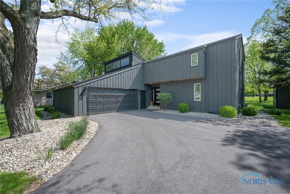 2923 Gleneagle Dr, Findlay, OH 45840 - photo 1