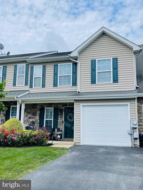 46 Fuzzy Tail Dr, Ranson, WV 25438 - photo 1