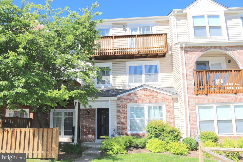 4116 Churchman Way unit 2-22, Woodbridge, VA 22192 - photo 1