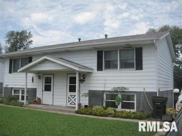 1916 W 75th Place, Davenport, IA 52806 - photo 1