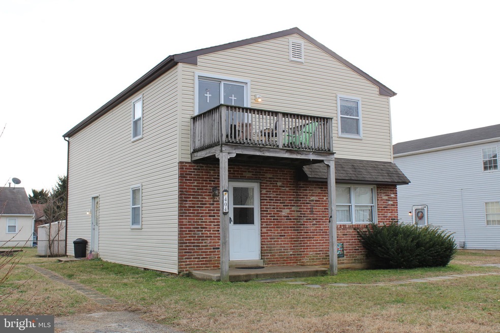 404 Corinthian Ave, Essington, PA 19029 - photo 1