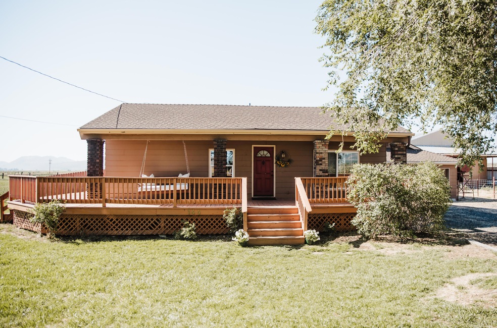 Sold $404,000