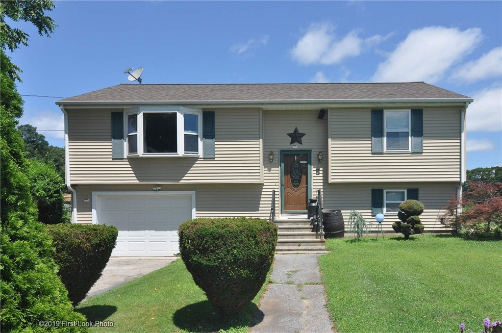 8 Crompton Ave, West Warwick, RI 02893 - photo 1