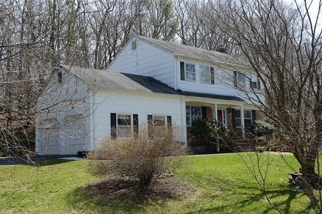 21 Twilight Ln, Putnam Valley, NY 10579 - photo 1