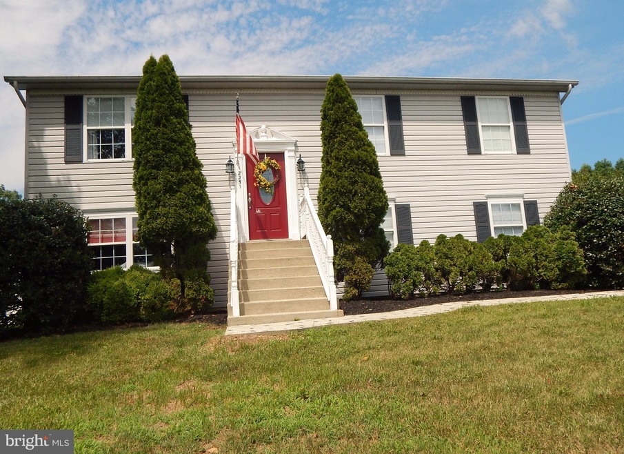 12251 Gallahan Rd, Clinton, MD 20735 - photo 1