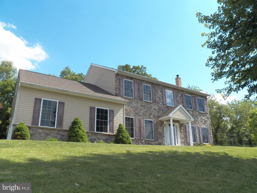 4758 Shimerville Rd, Emmaus, PA 18049 - photo 1