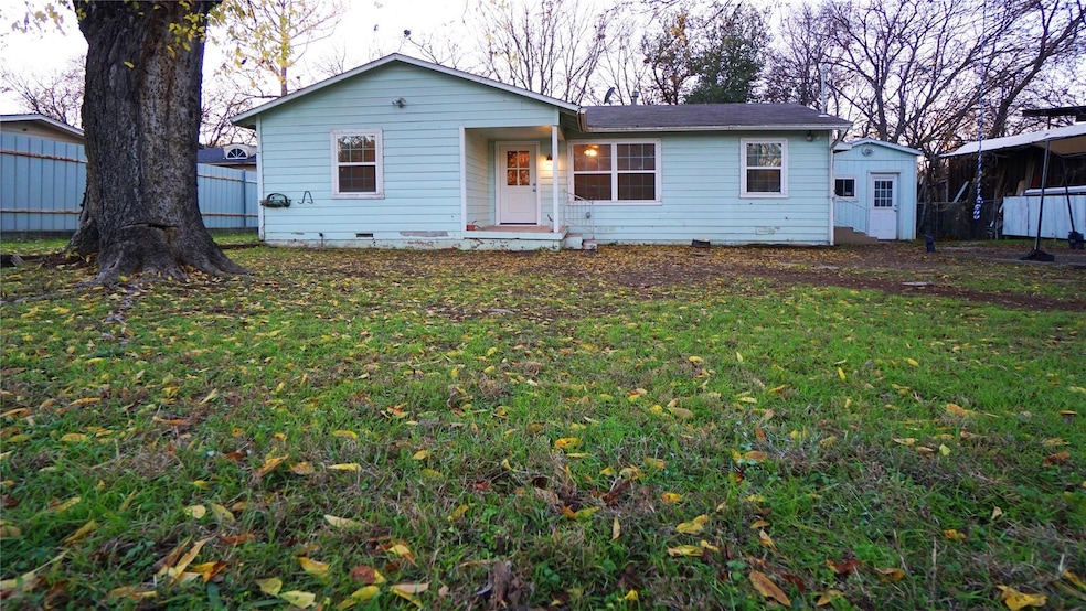 2316 James St, Denton, TX 76205 - photo 1