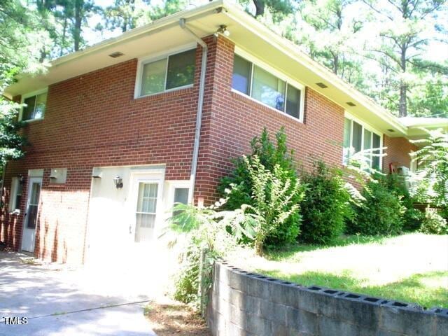 1204 B Main