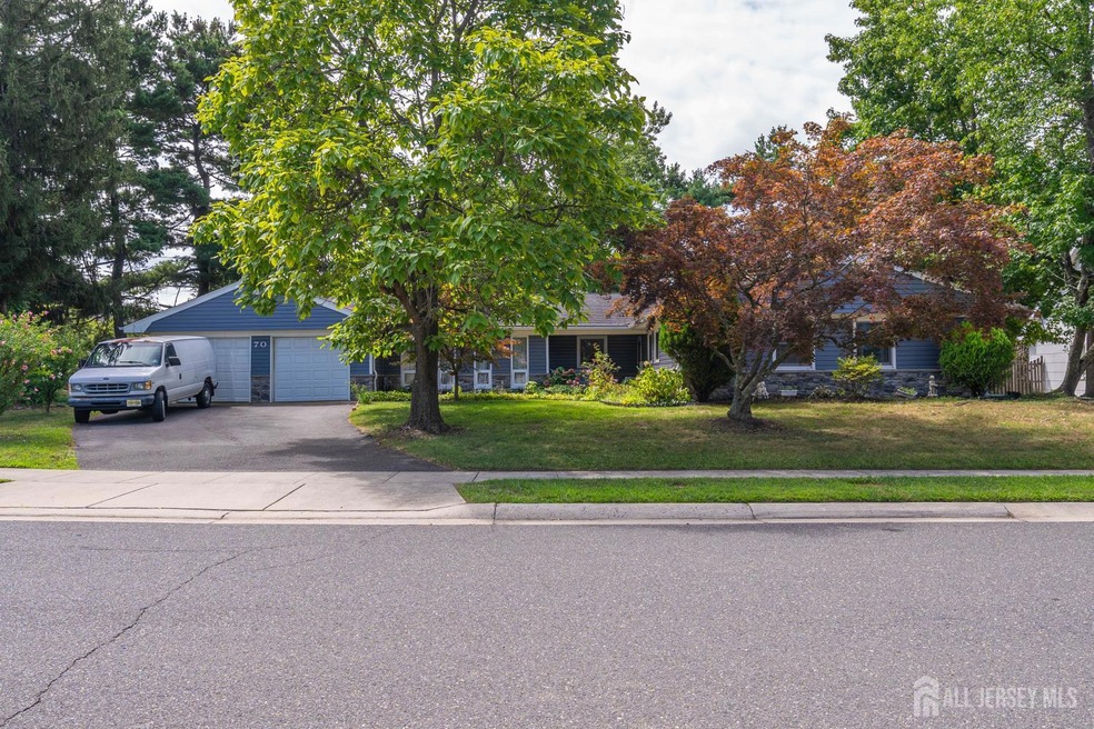 70 Northland Ln, Matawan, NJ 07747 - photo 1