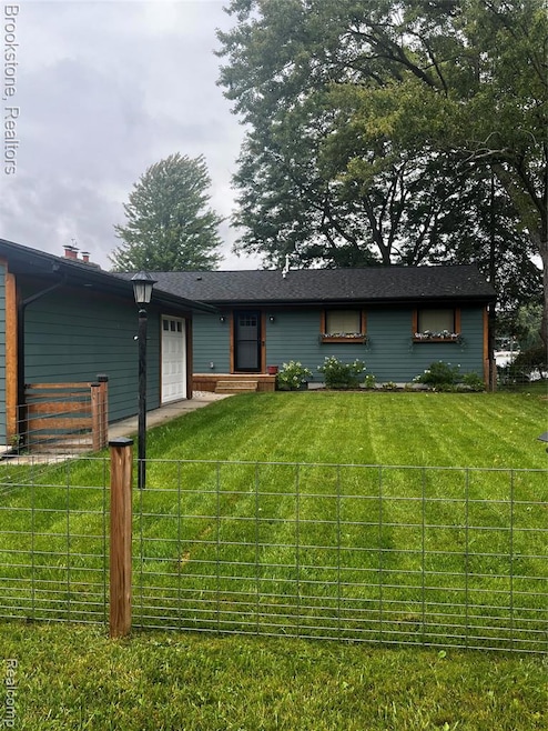 Under Contract $399,900