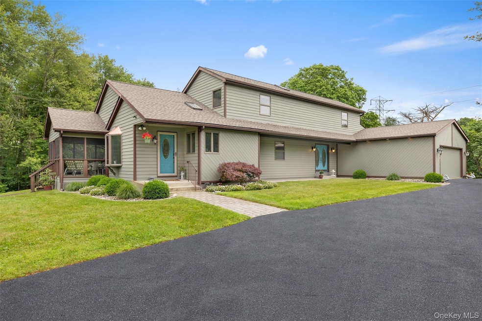 11 Brouck Ferris Blvd, New Paltz, NY 12561 - photo 1